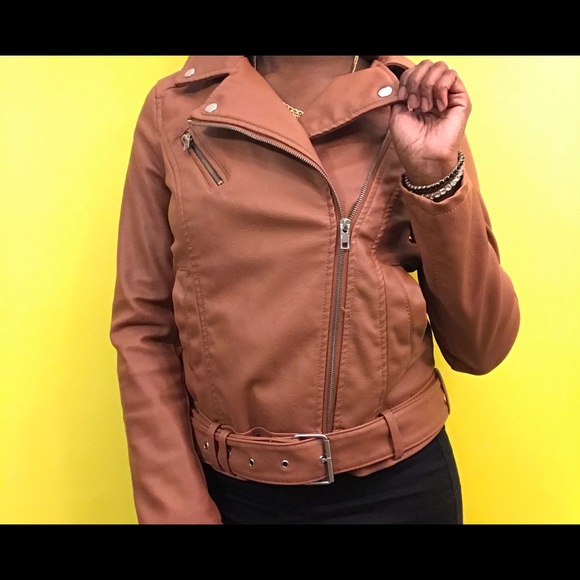 Forever 21 Faux Leather Jacket - Picture 5 of 8